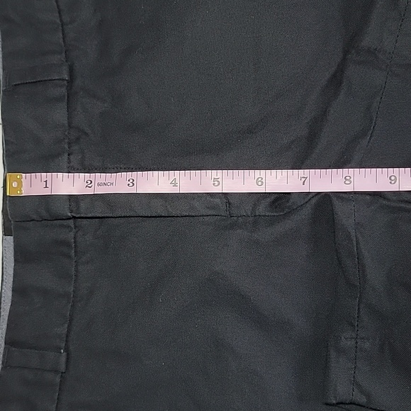 Banana Republic Black Short/ Size 0. - Picture 5 of 10